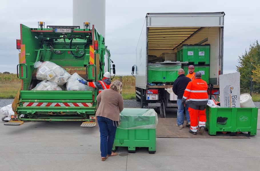 brochure-met-14-tips-voor-een-betere-waterkwaliteit